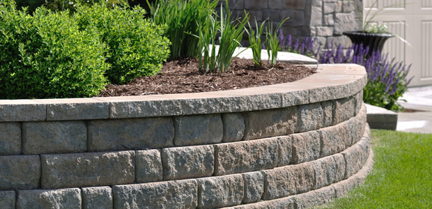 Lansing Hardscapes retaining walls walkways patios